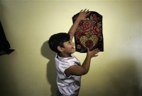 Azharuddin Ismail uno de los niños de "Slumdog Millionaire" ya tiene un nuevo hogar.